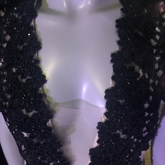 Marciano ball gown size 10 - Picture 10 of 12